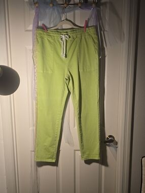 Ethyl Lime Green Drawstring Casual Pants